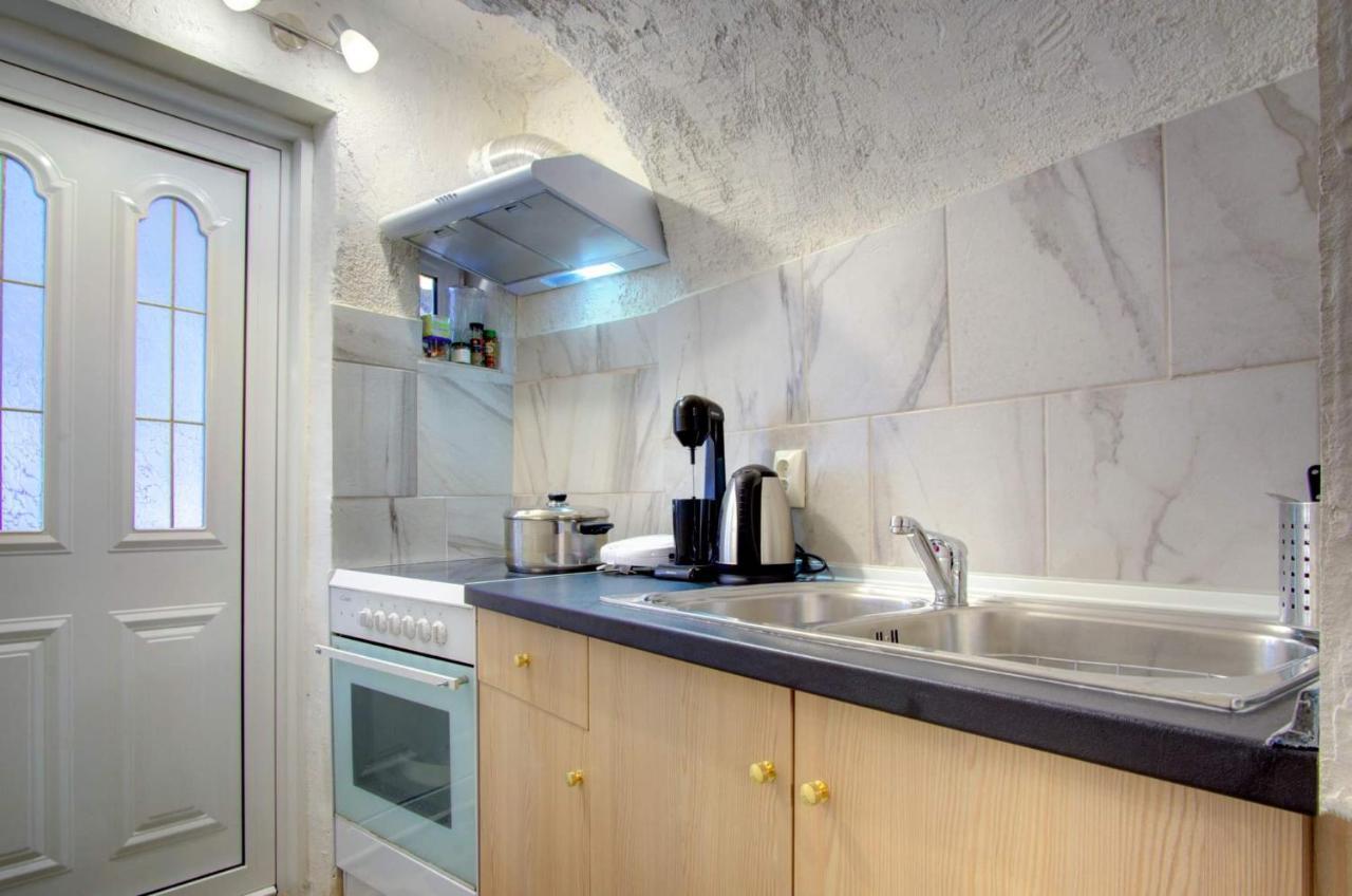 Apartament παραδοσιακό σπίτι στο χωριο *